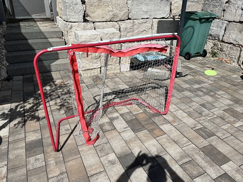 Hockey-Goal zu verschenken