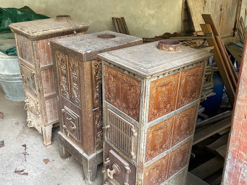 Fourneaux à bois anciens