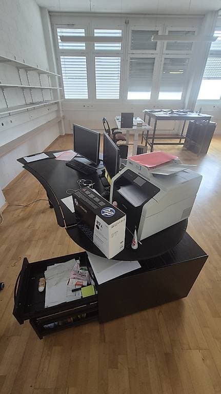 Bürotisch