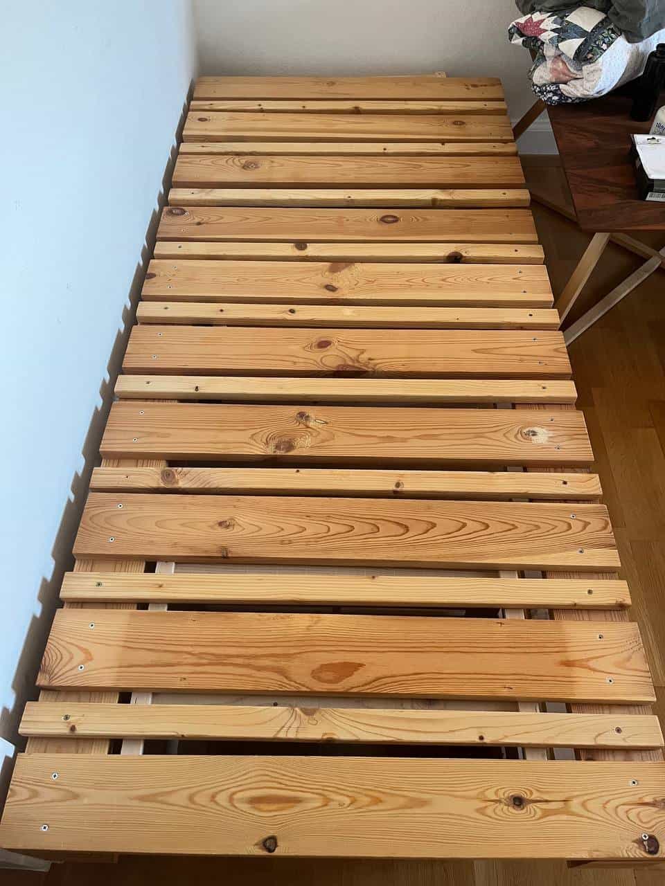 Palettenbett 90x200