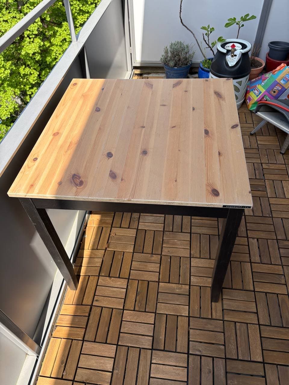 Tisch 73.5×73.5cm Holz