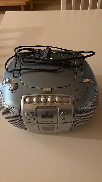 Radio und CD Gerät