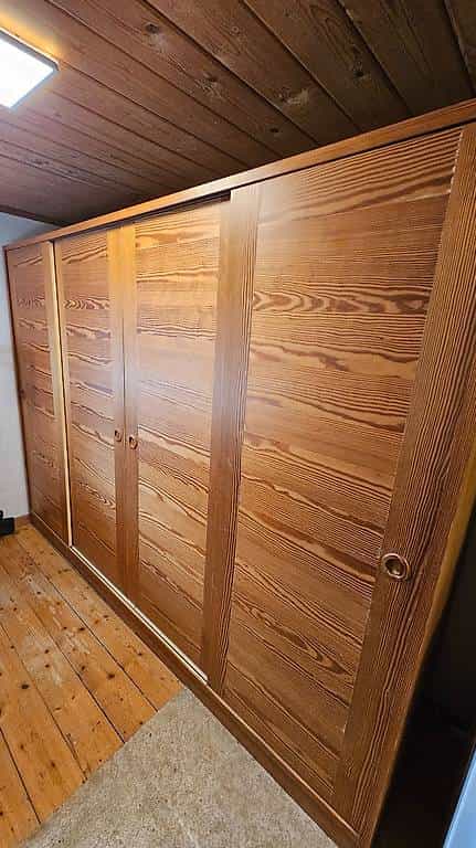 Schiebetürschrank