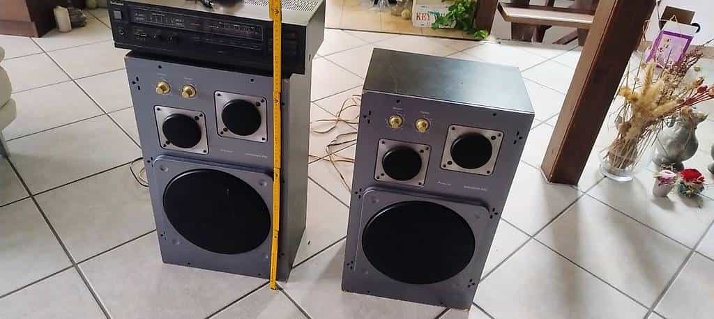 Technics Verstärker mit Boxen