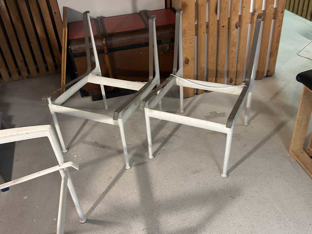 Richard Schultz chairs