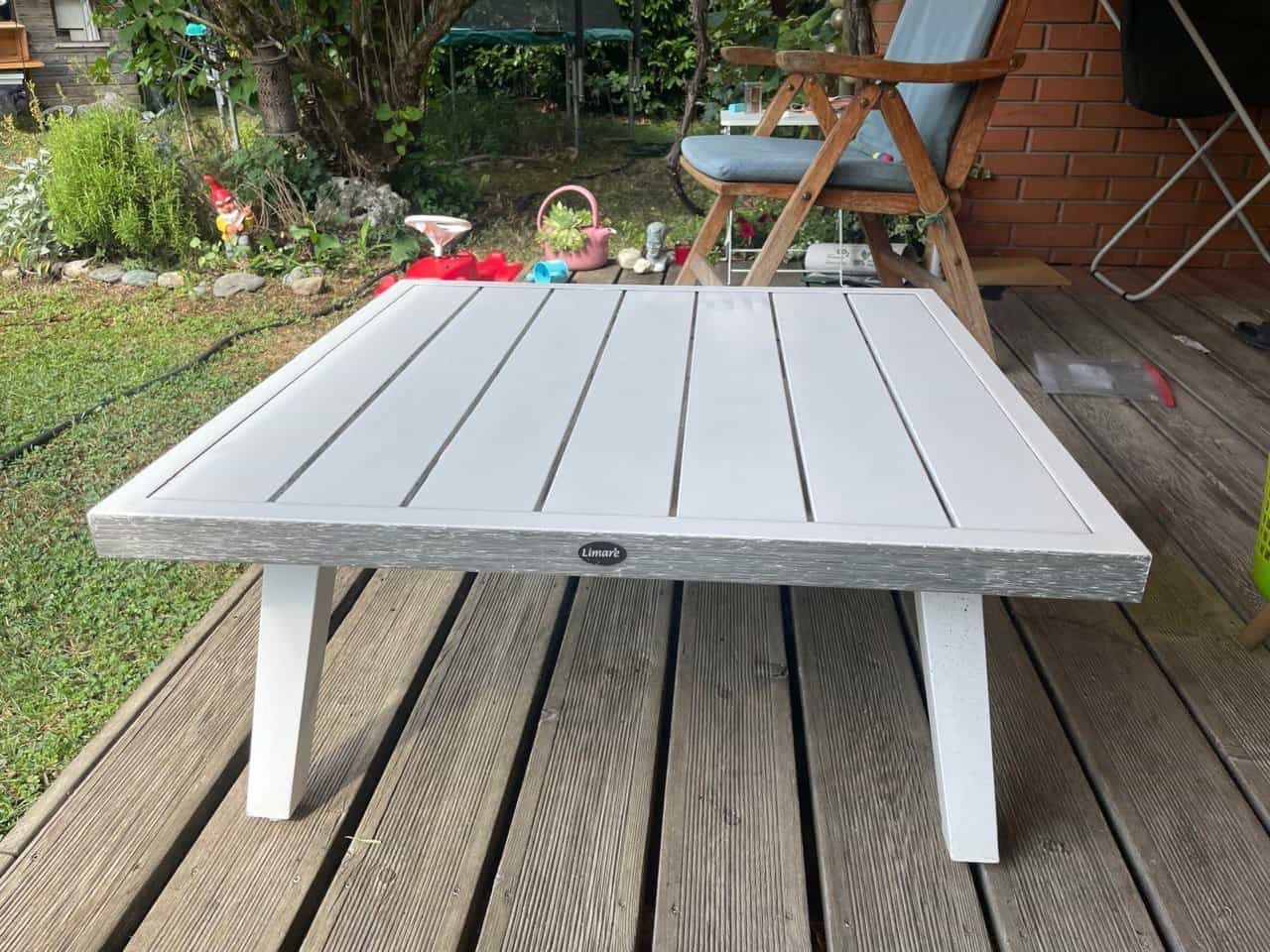 Gartentisch