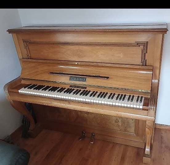 Piano droit à donner