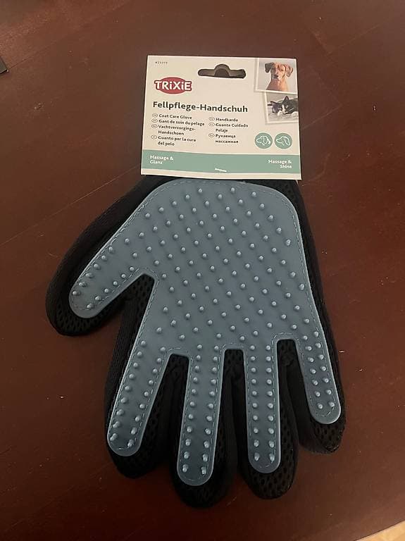 Fellpflege- Handschuh NEU