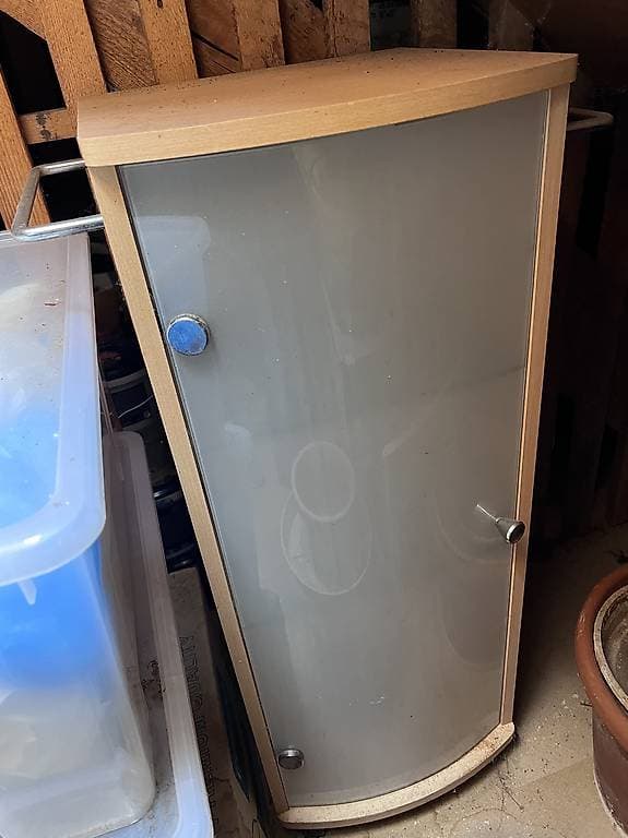 Badezimmer Unterschrank und Schrank