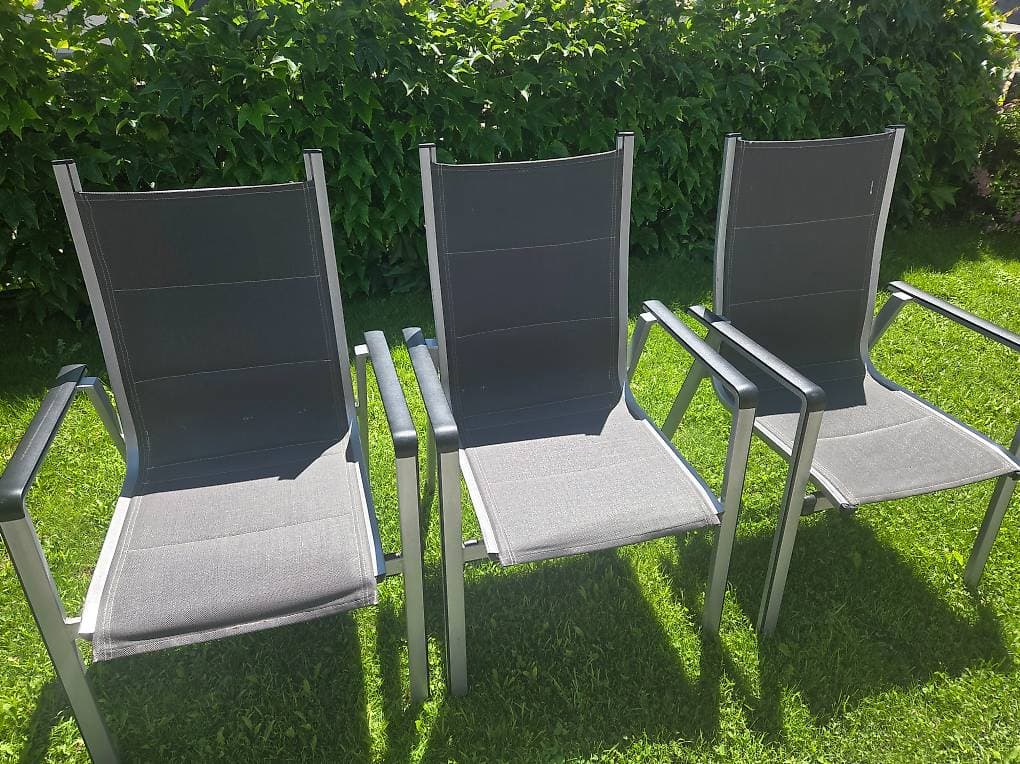 3 Gartenstühle zu verschenken