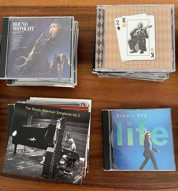 90 CD's gratis abzugeben