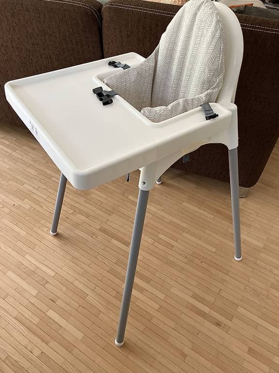 IKEA Kinderhochstuhl mit Tablett
