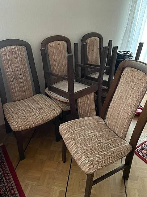 6 Stühle / Schrank / Schuhkasten / Möbel
