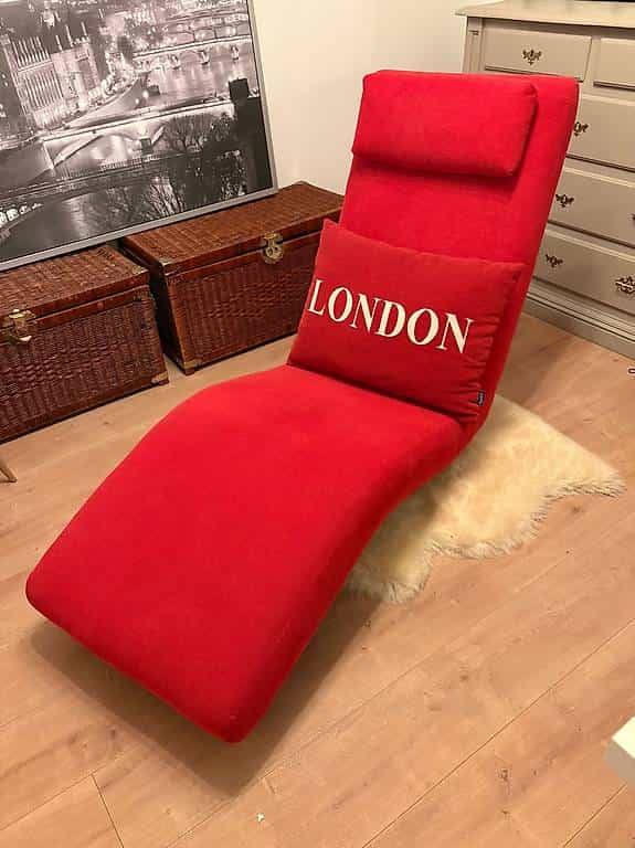 Chaise longue