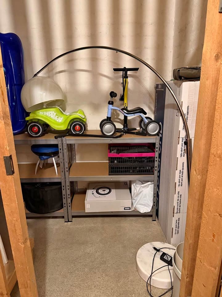 Bogenlampe mit Leuchtmittel Gratis