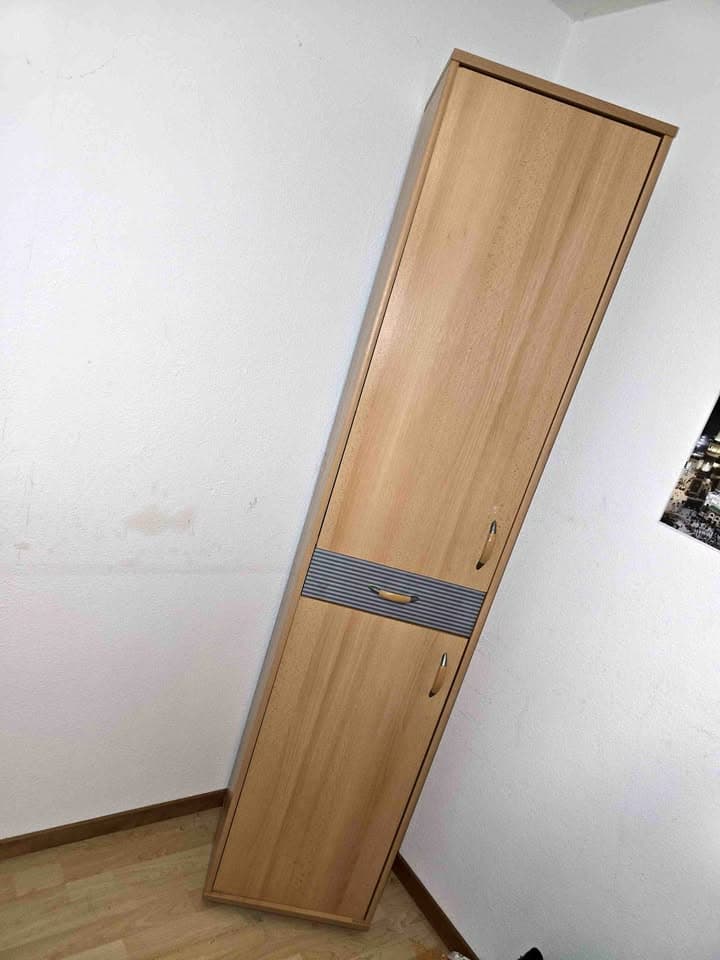 Schrank