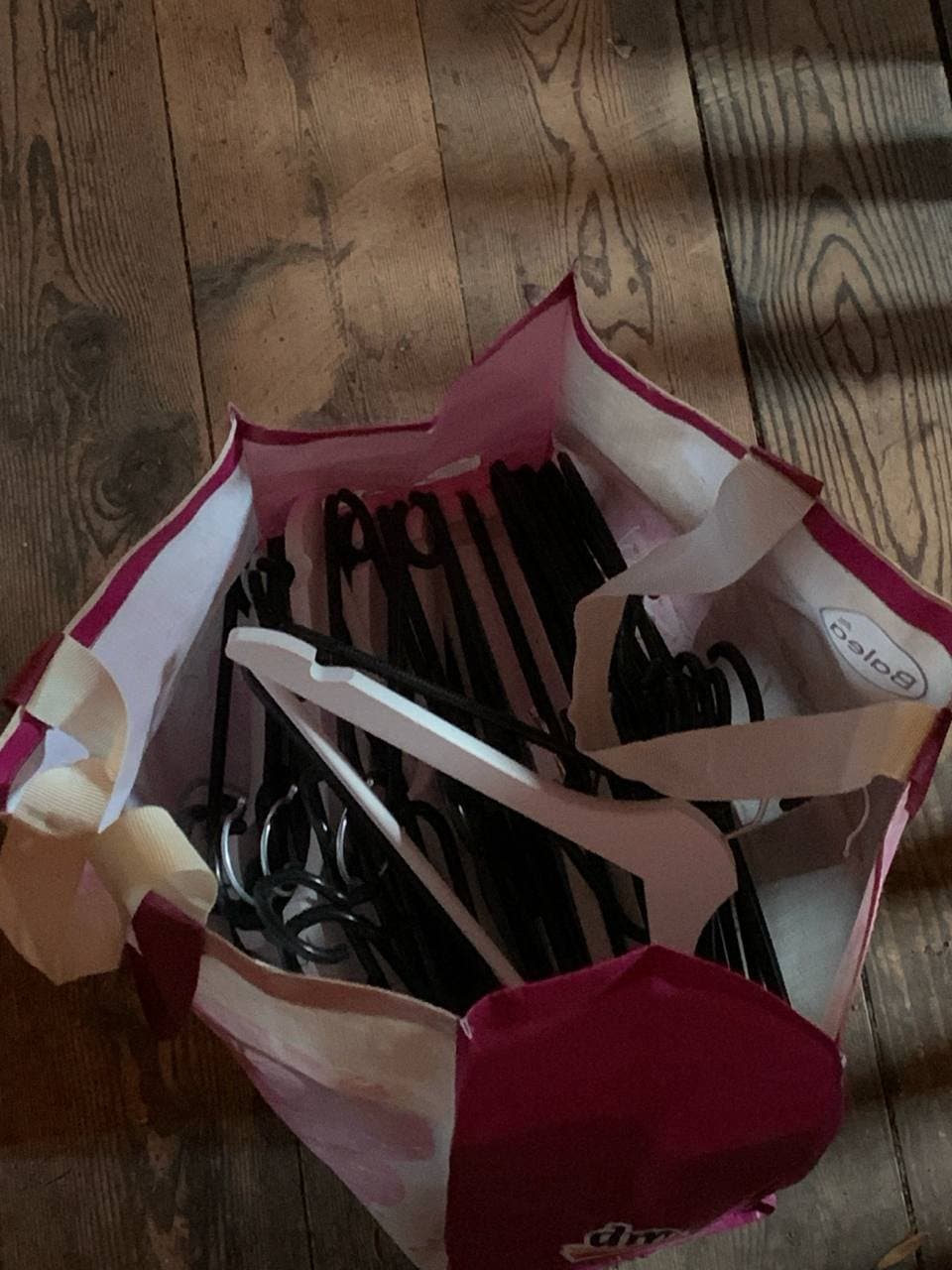 Sack mit Kleiderbügeln