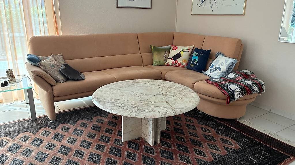 Sofa und / oder Clubtisch