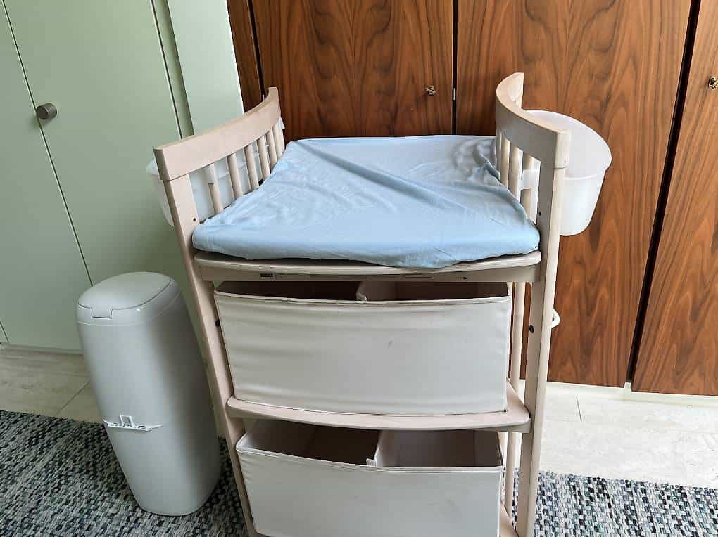 Stokke Wickeltisch zu verschenken