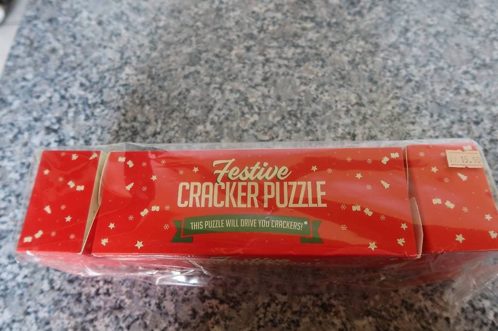 Festive Cracker Puzzle