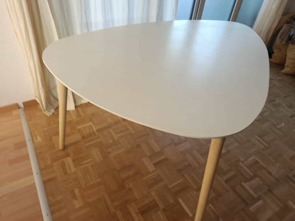 Tisch zu verschenken