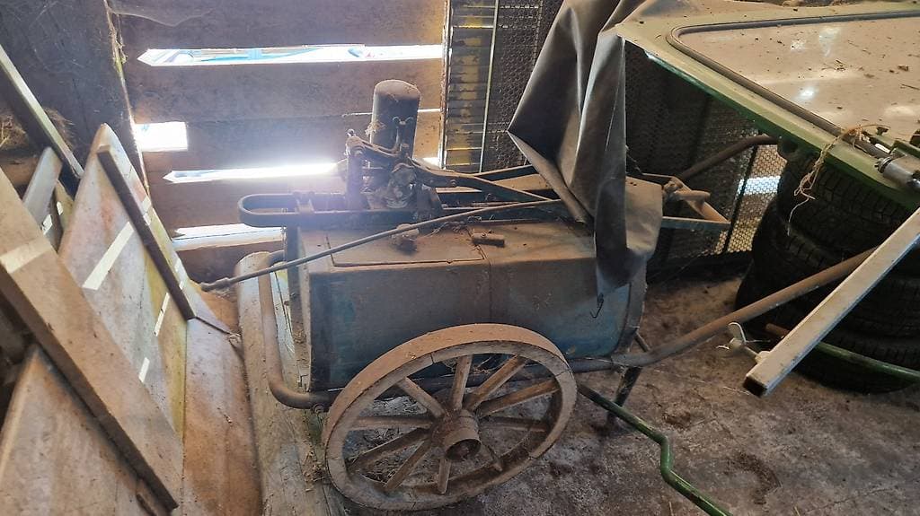 Div. Alte Landwirtschaftsprodukte