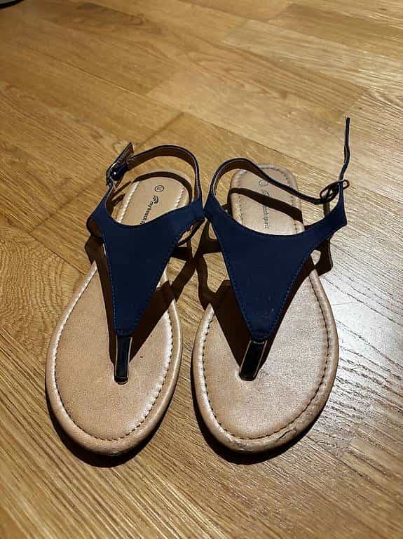 Neuwertig Damen Sandalen blau Gr. 38