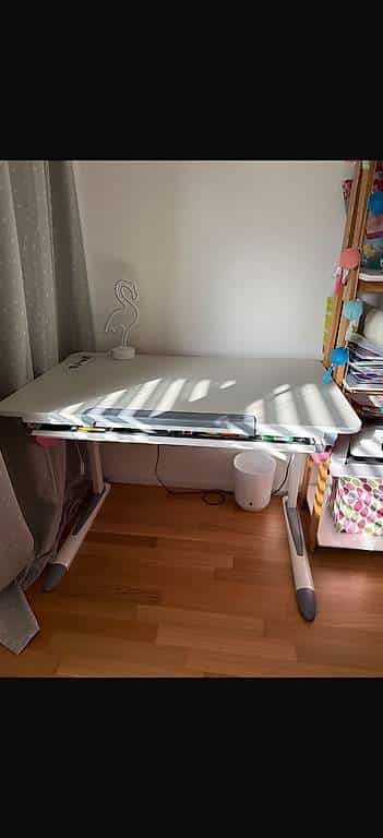 Bureau Kettler réglable avec chaise (comme neuf