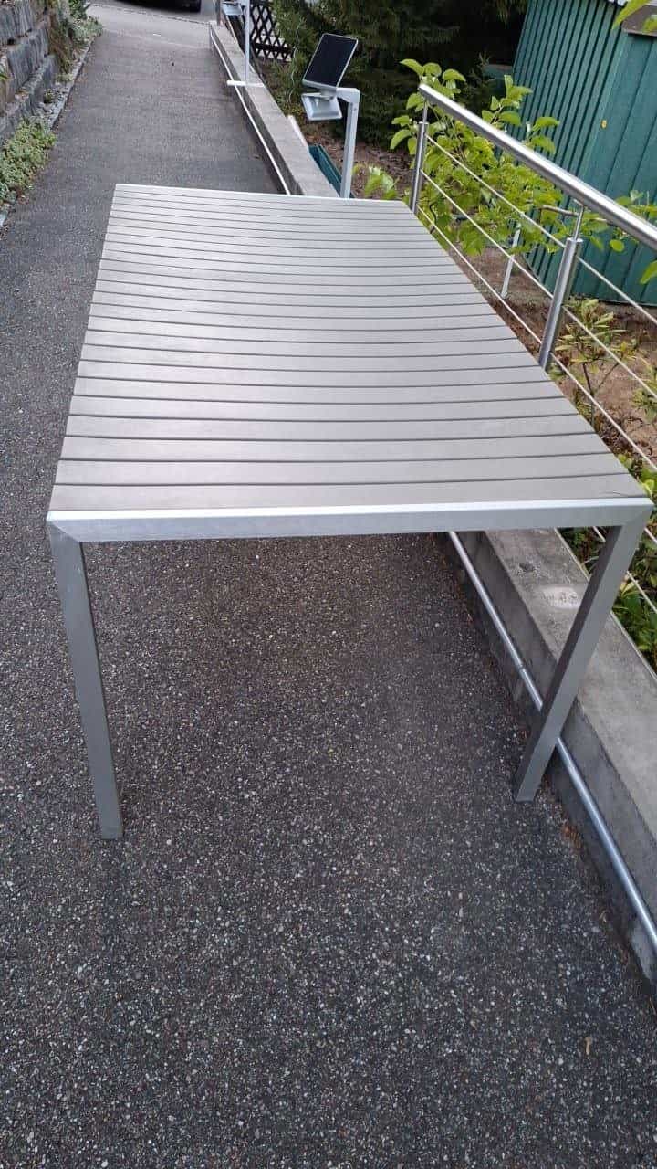 Gartentisch 1.8 x 0.9m Alu/Kunststoff