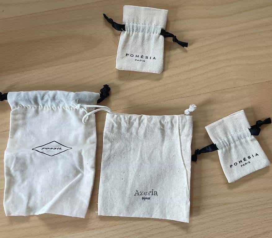 Petits sacs pour bijoux