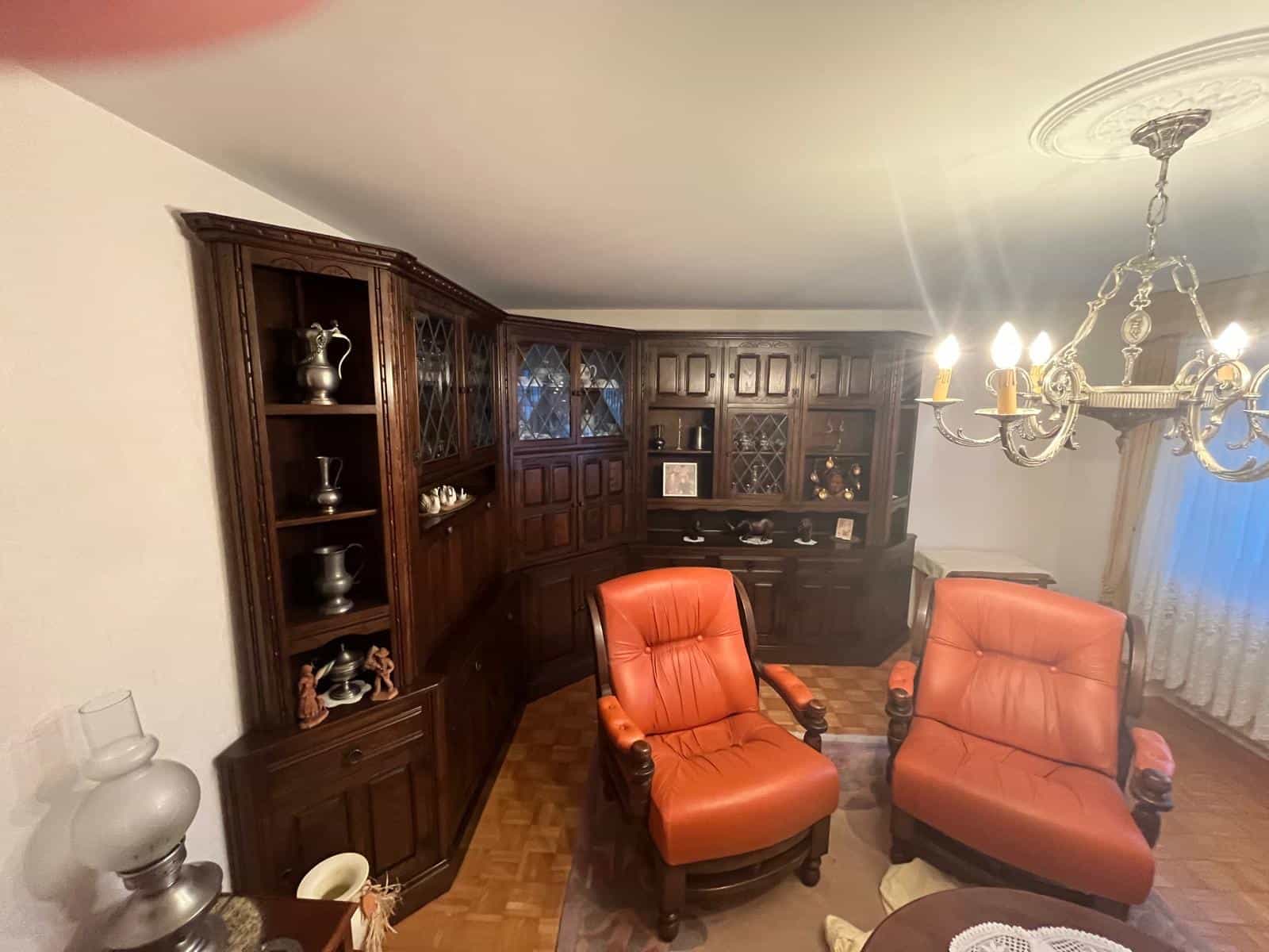 Armoire de salon
