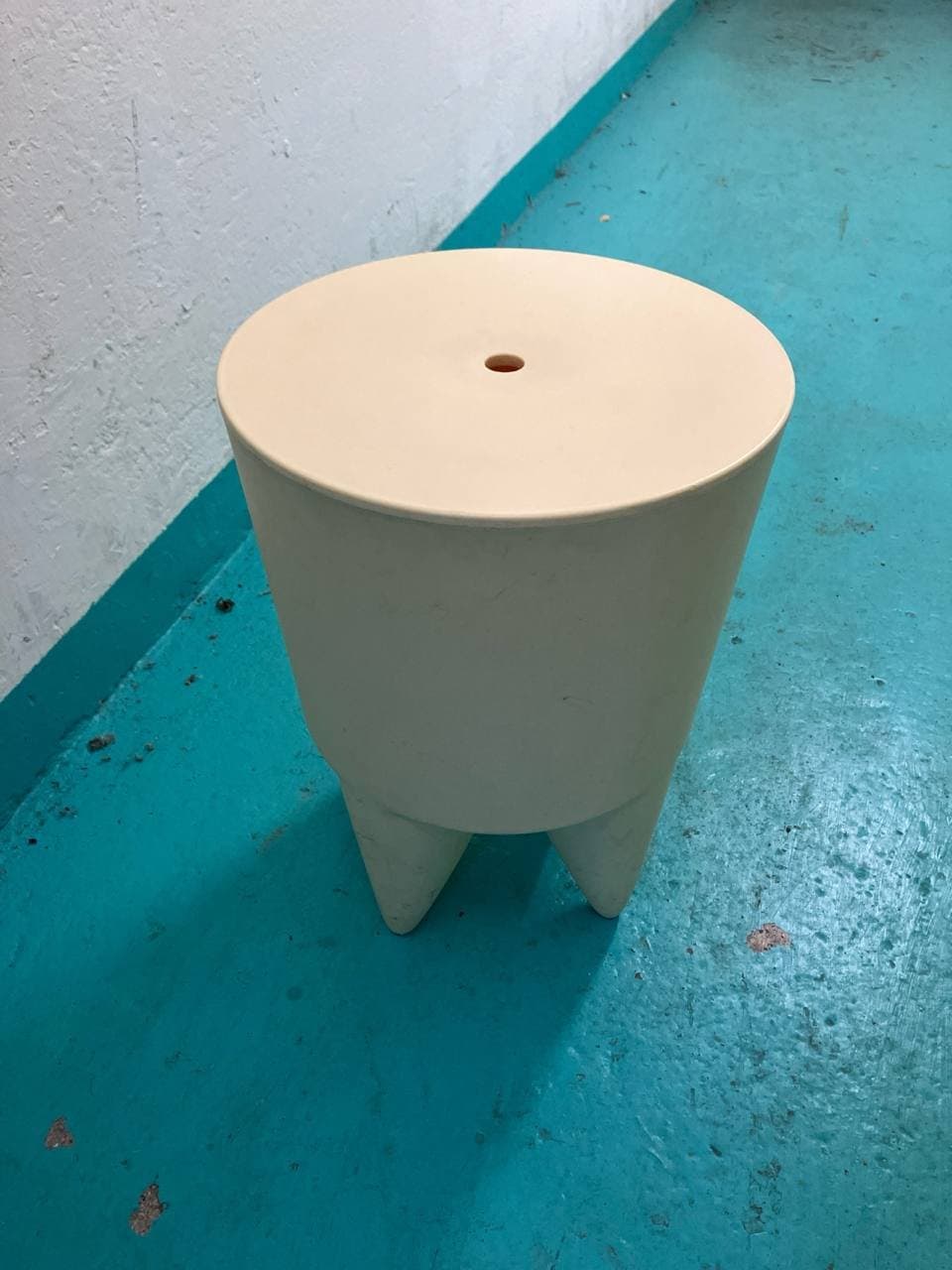 Wäschekorb / Sitz mit Stauraum