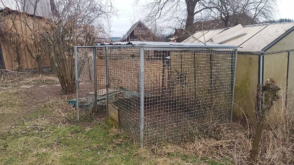 Voliere gratis abzugeben