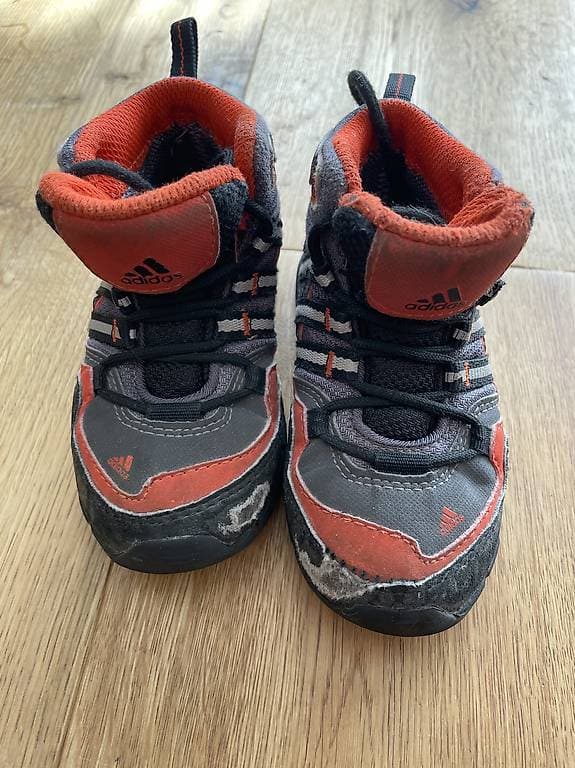 Adidas Terrex Gr. 22