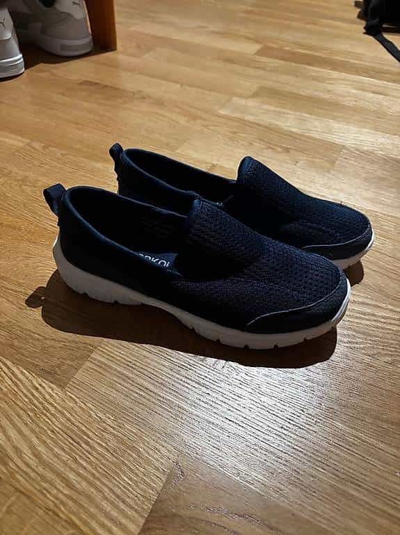 Reserviert NEU Bequemer Damen Schuh Gr. 38