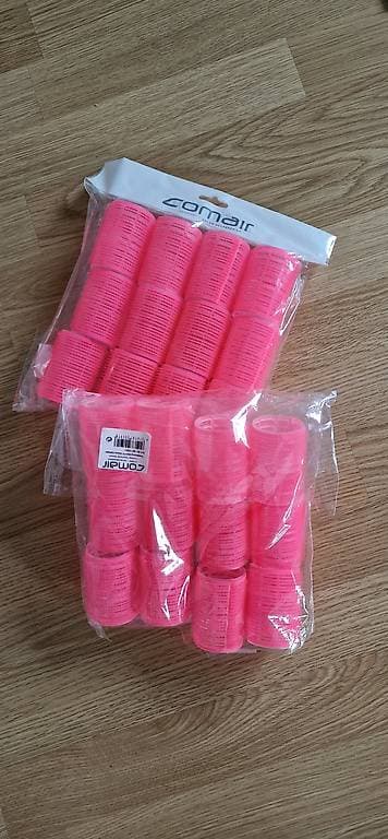 Hair curlers
