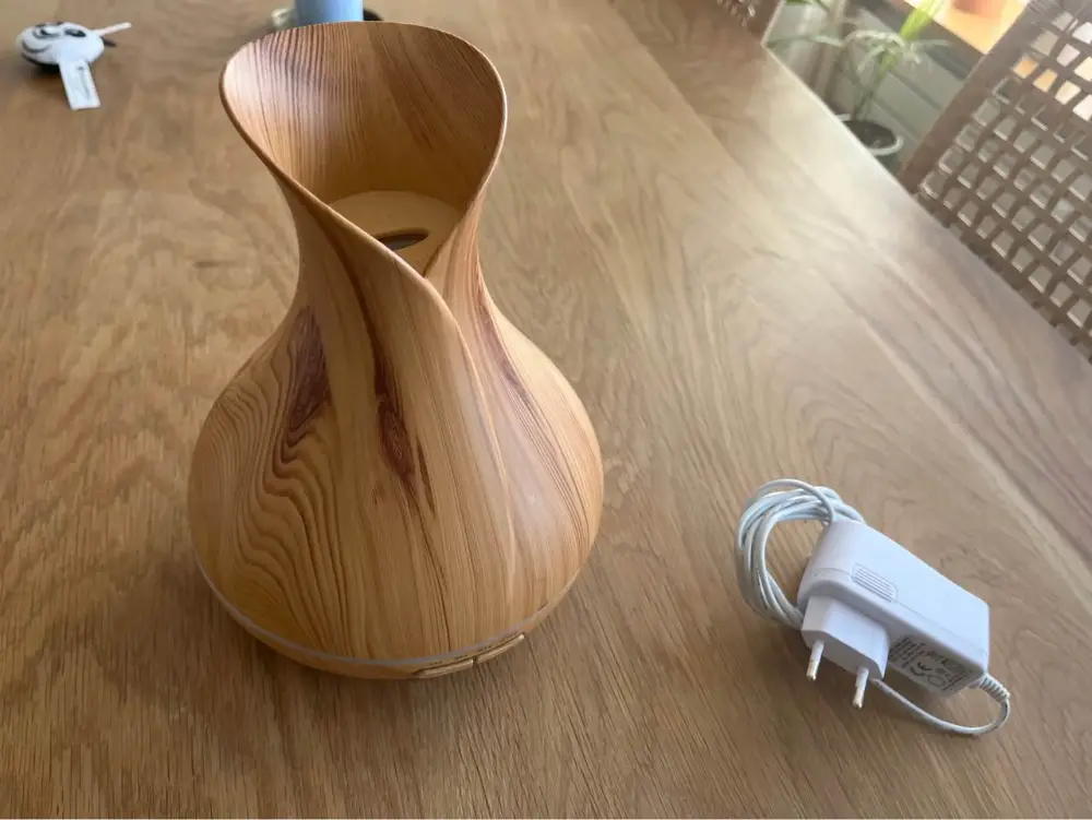 Raumluftdiffuser Holzoptik