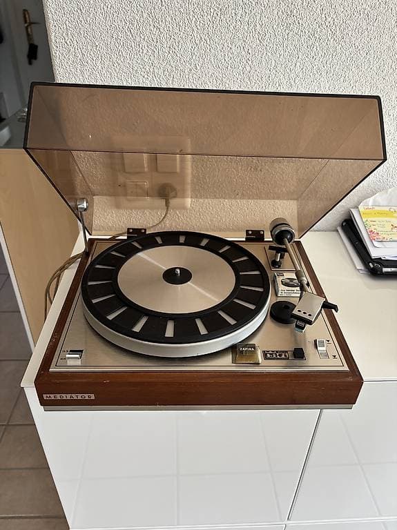 Plattenspieler Mediator