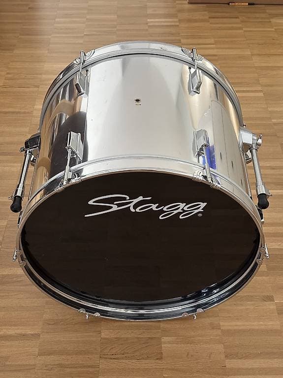 Stagg Bass Drum zu verschenken