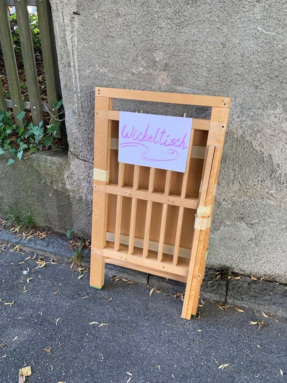 Wickeltisch IKEA in gutem Zustand