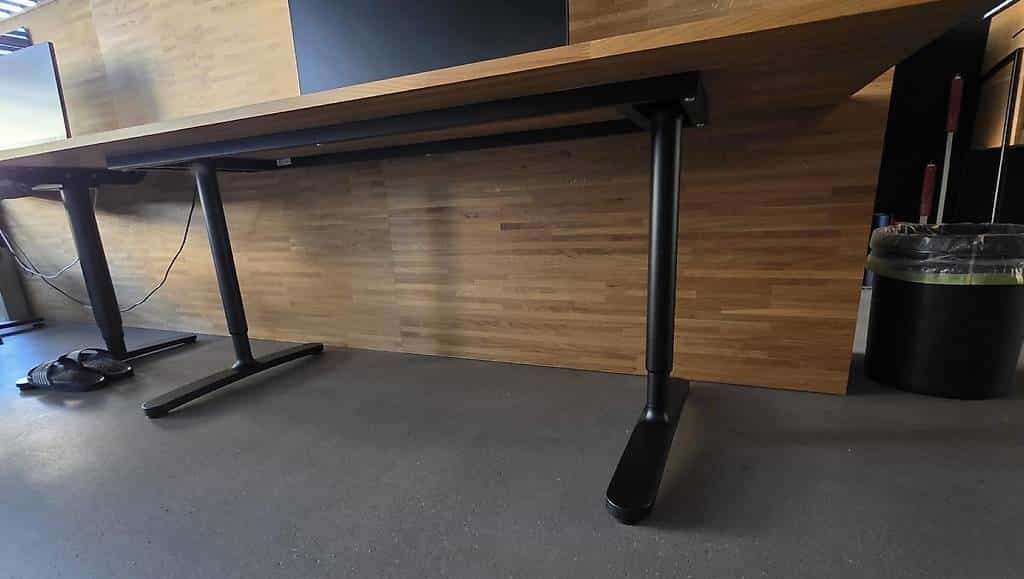 Bürotisch