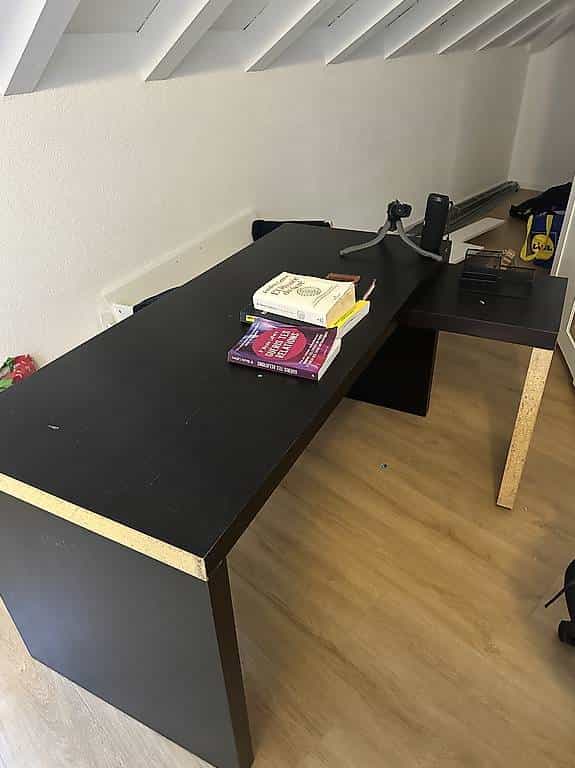 Bureau à donner
