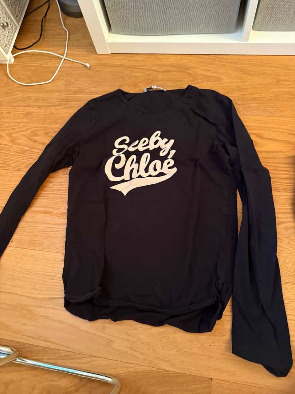 Seeby Chloé Langarmshirt und Shorts