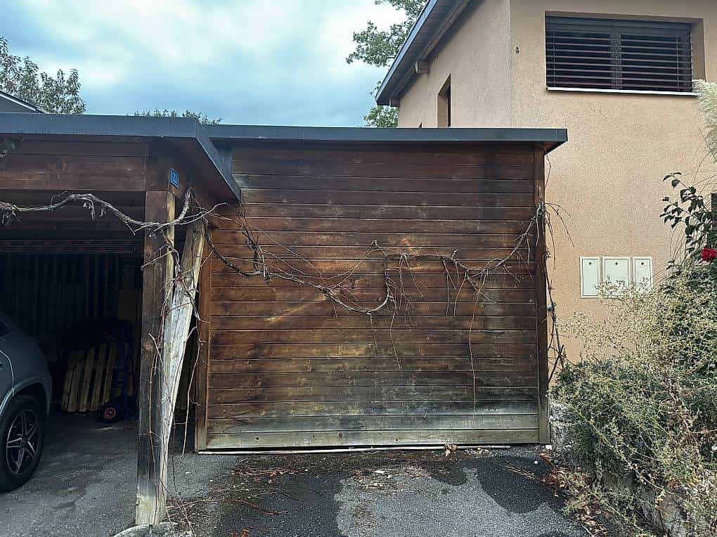 À RÉCUPÉRER CABANE EN BOIS AVANT DÉMOLITION