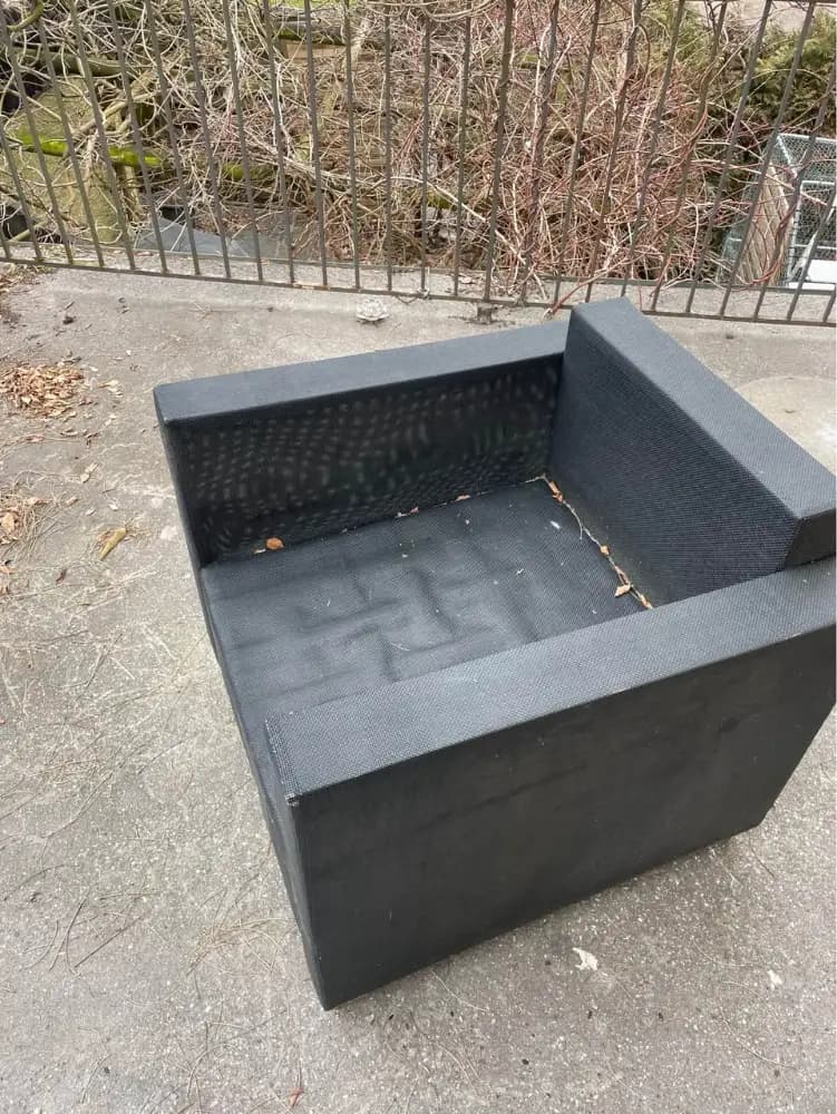 Lounge Gratis 2er 1 er und Tisch