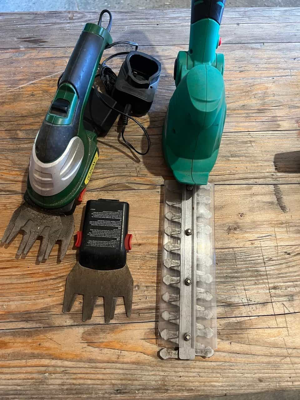 3 Verkehrsschilder