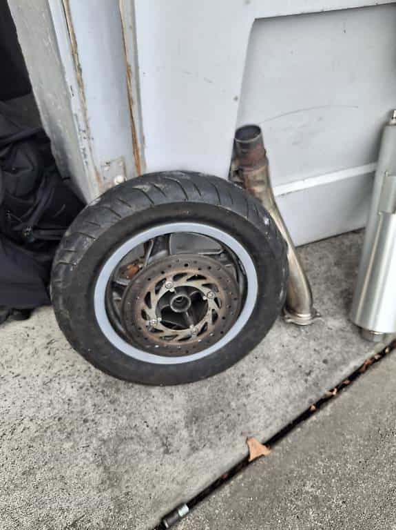 FELGE HONDA PANTHEON 12Z GRATIS