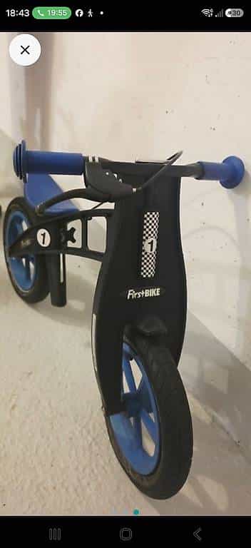 Vélo d'équilibre FirstBIKE bleu et noir, occasion