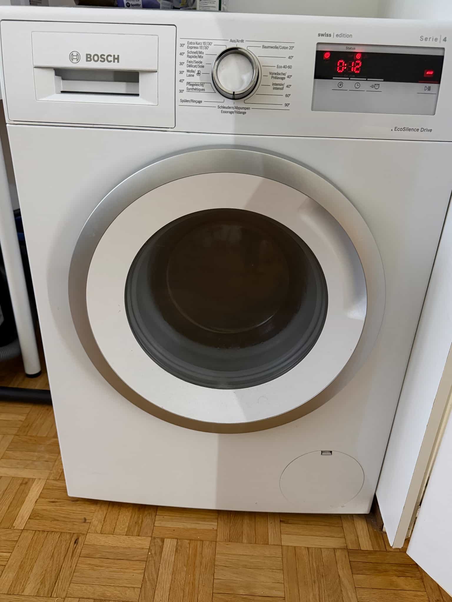 Machine à laver Bosch Serie 4, weiss