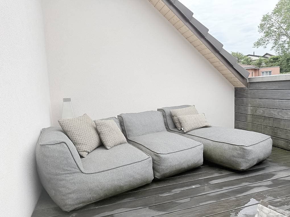 Sunbrella Lounge